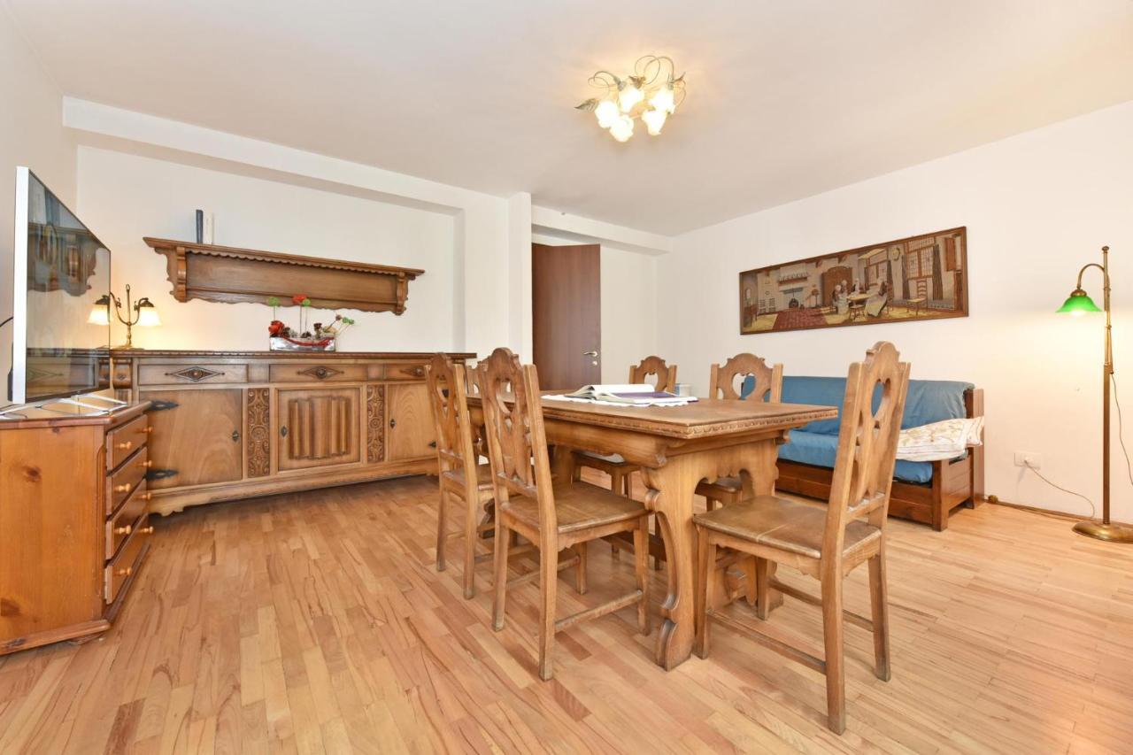 Residence Castelli เบรยล์-แชร์วิเนีย ภายนอก รูปภาพ