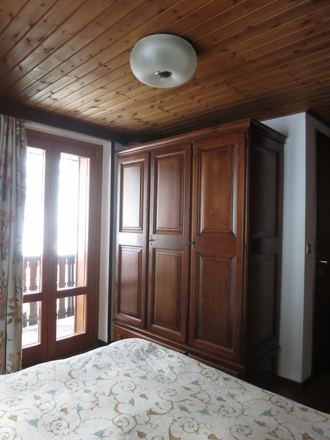 Residence Castelli เบรยล์-แชร์วิเนีย ภายนอก รูปภาพ